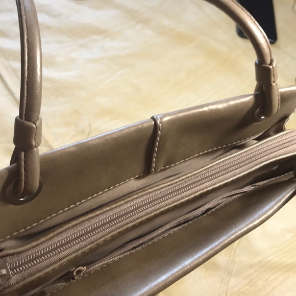 Hand bag - Picture 4 of 5